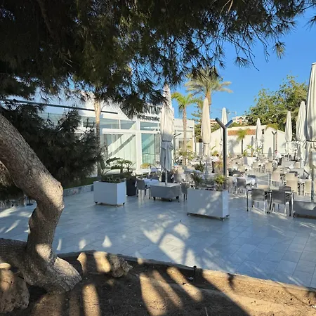 Апартаменты Punta Prima Casa Five
