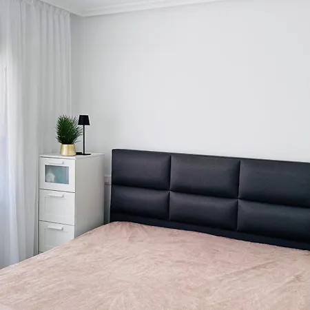 Punta Prima Casa Five דירה טורבייחה