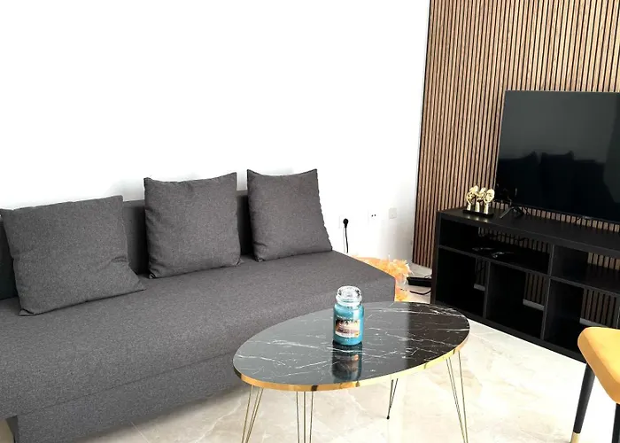 Punta Prima Casa Five