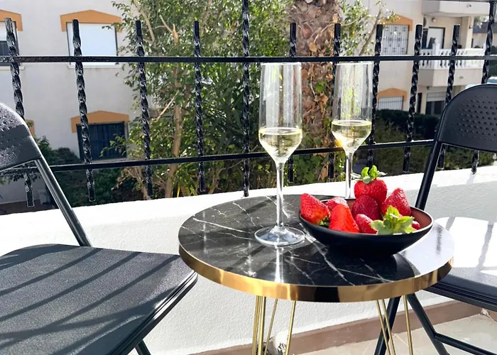 Punta Prima Casa Five *